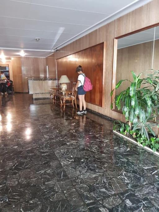 En Belgrano Entero 6 Huespedes Apartamento
